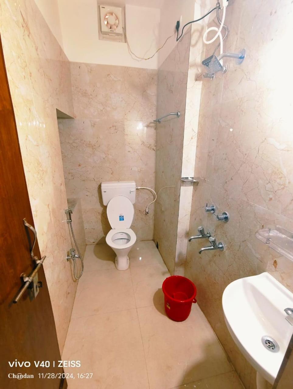 O Luxury Hotel 4*